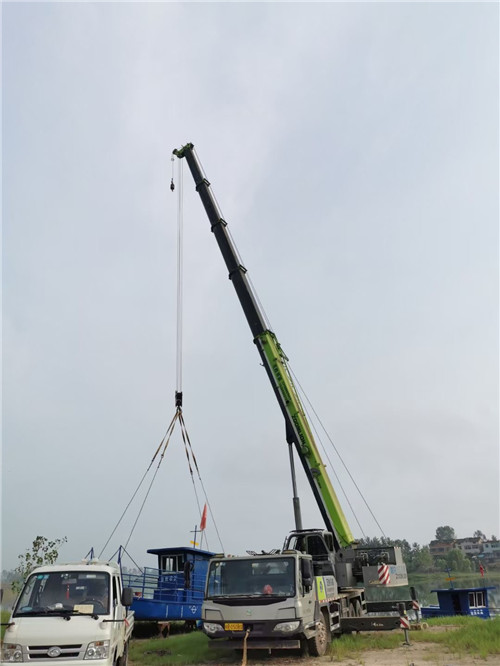 铜梁区桥梁建设吊装案例